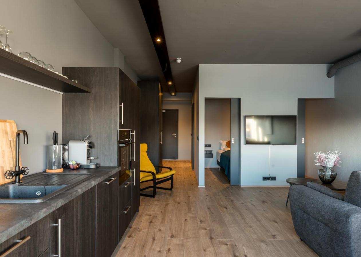 Ak Rentals, With Hot Tubs Ακουρέιρι Εξωτερικό φωτογραφία